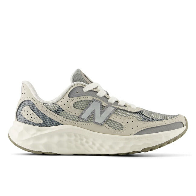アマヴィエラ　4枚 New Balance - Fresh Foam ARISHI v4 TIRALUX フレッシュフォーム
