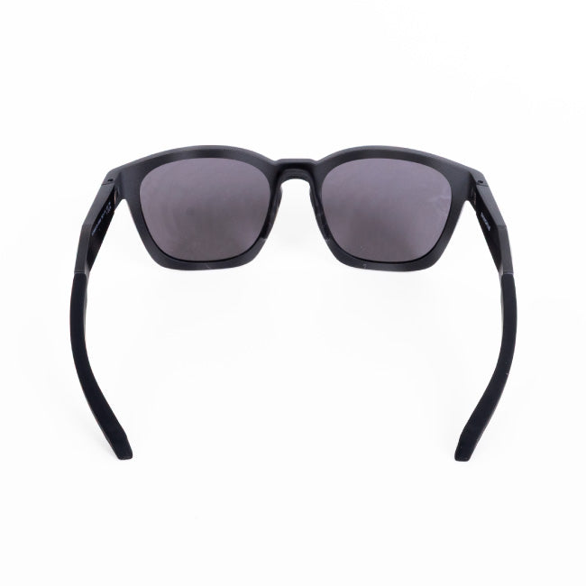 OAKLEY オークリー Shackle シャックル OO9507D-0552