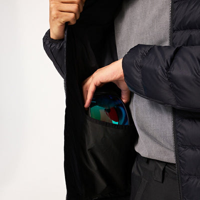 2026 OAKLEY オークリー Snowbound Pkble Down Puffy Jacket スノーバウンドパッカブルダウンパフィージャケット FOA404730