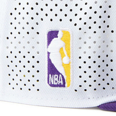 NEWERA ニューエラ 9FIFTY A-Frame NBA 2-Tone ロサンゼルス・レイカーズ ホワイト トゥルーパープルバイザー 14388565