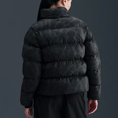 スポーツウェア ウィメンズ Therma-FIT パファー (010)ブラック/ブラック HV5102-010