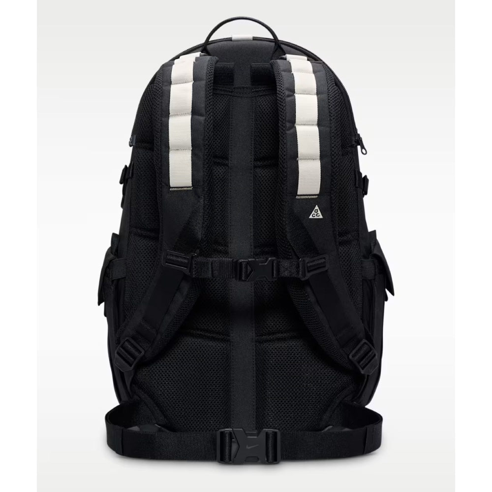 NIKE - ACG DAYMAX ACG デイマックスバックパック(25L) (010)ブラック