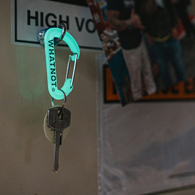 WHATNOT ワットノット Glow Carabiner 蓄光カラビナ CA-01-CGL