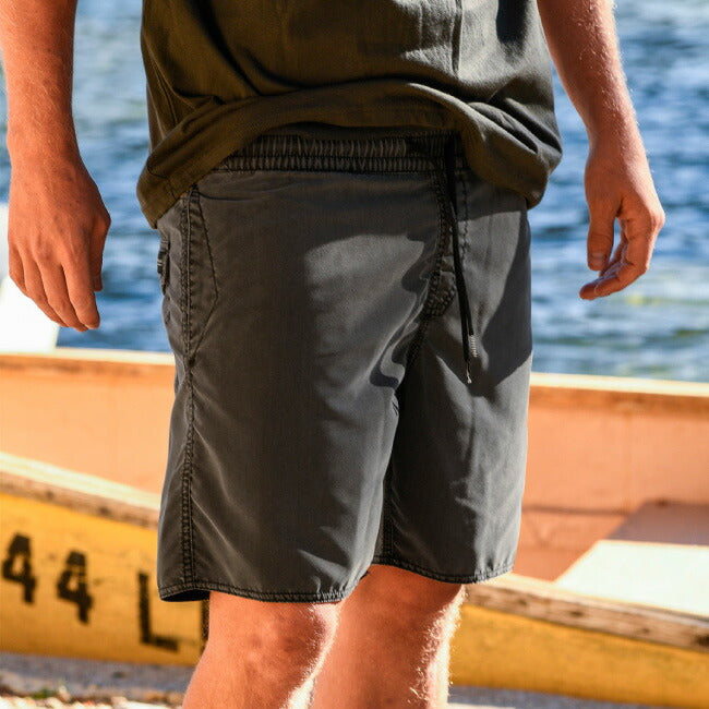 VOLCOM ボルコム Center Trunks センタートランクス A2512305
