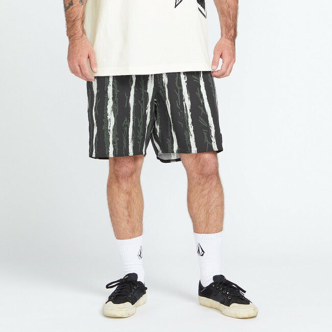 VOLCOM ボルコム Volcom Entertainment Hockey Dad Trunks ボルコムエンターテインメントホッケーダッドトランクス BLK A2512406