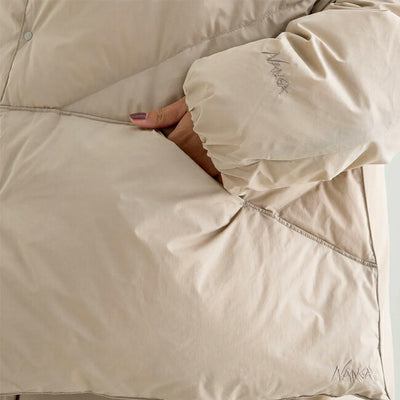 NANGA ナンガ DOWN PONCHO MUFFLER ダウンポンチョマフラー