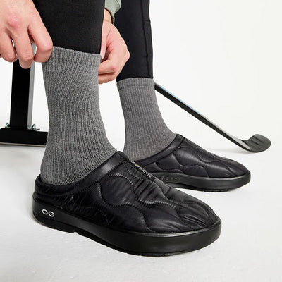 OOFOS ウーフォス Men's OOcoozie Thermo Mule ウークージーサーモミュール 200070