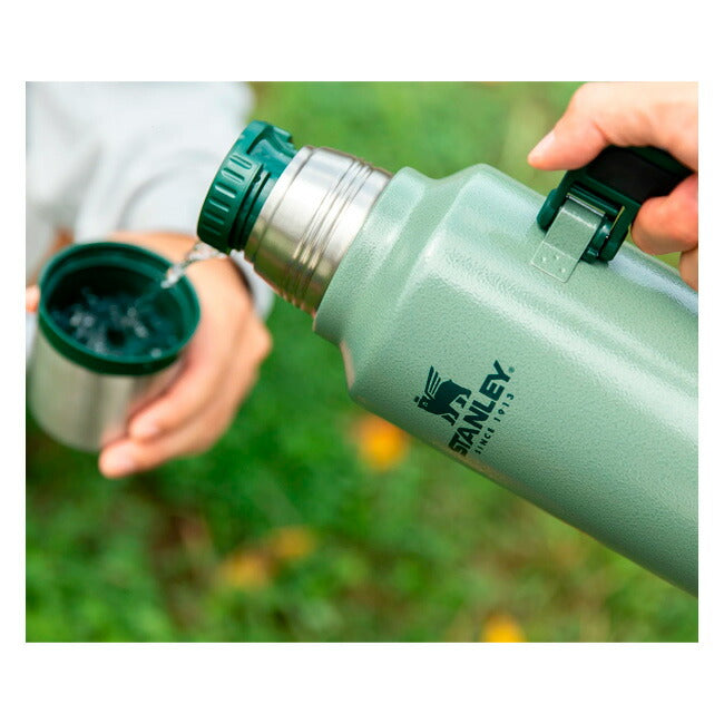 STANLEY スタンレー クラシック真空ボトル 1.9L 11348