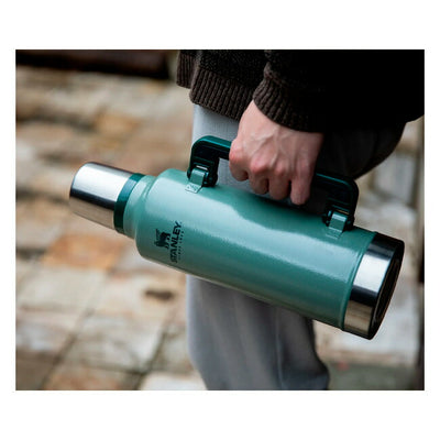 STANLEY スタンレー クラシック真空ボトル 1.9L 11348